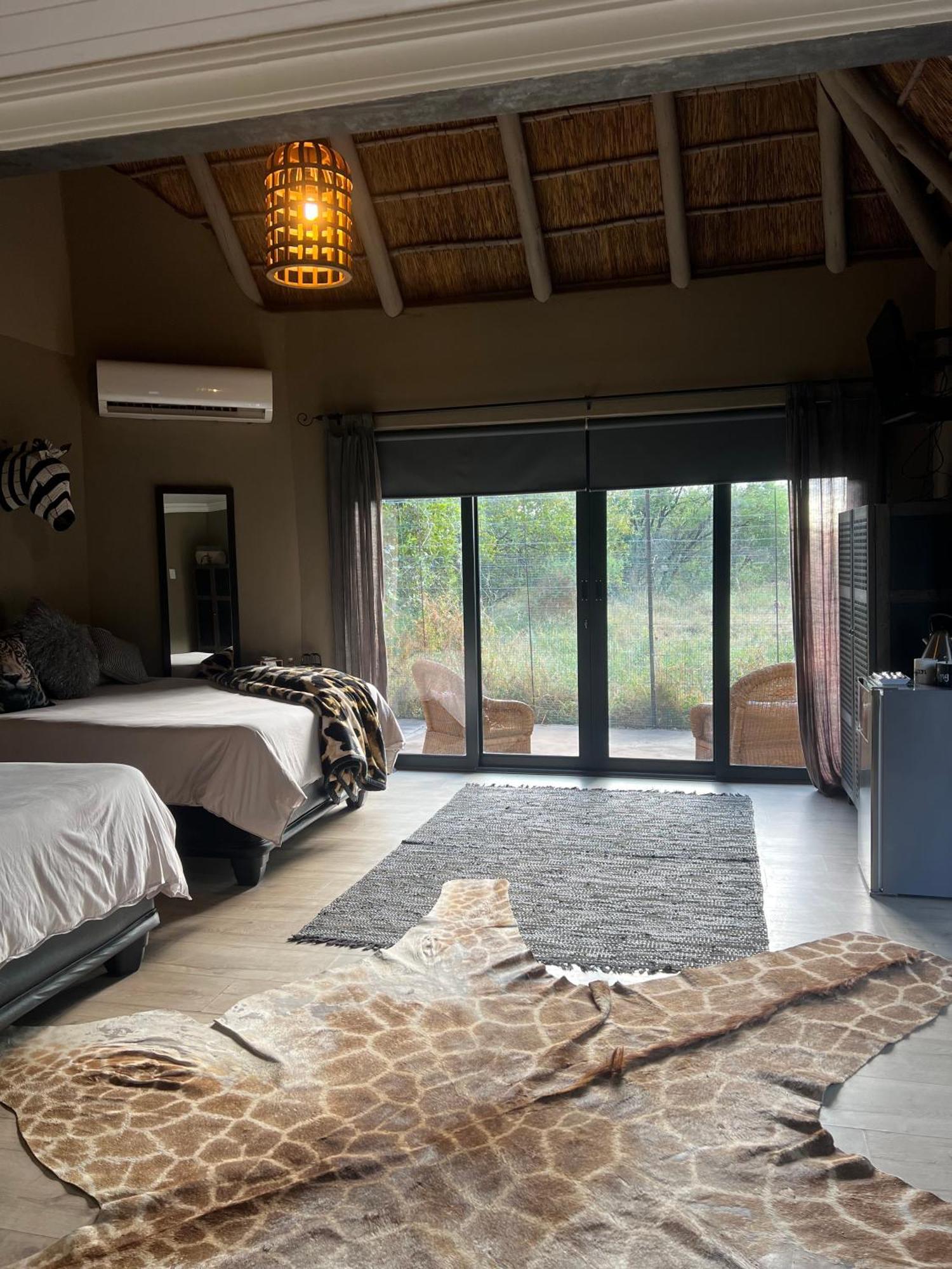 Simba Safaris African Pride Exotic Lodge Lephalale Exterior photo